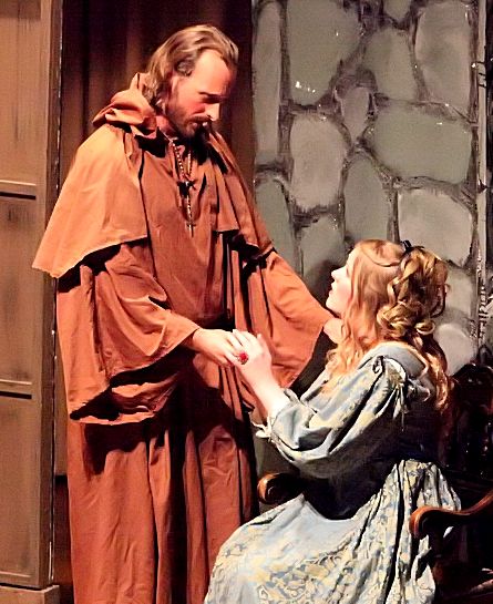 Matthew Acuff as Raimondo in Lucia di Lammermoor